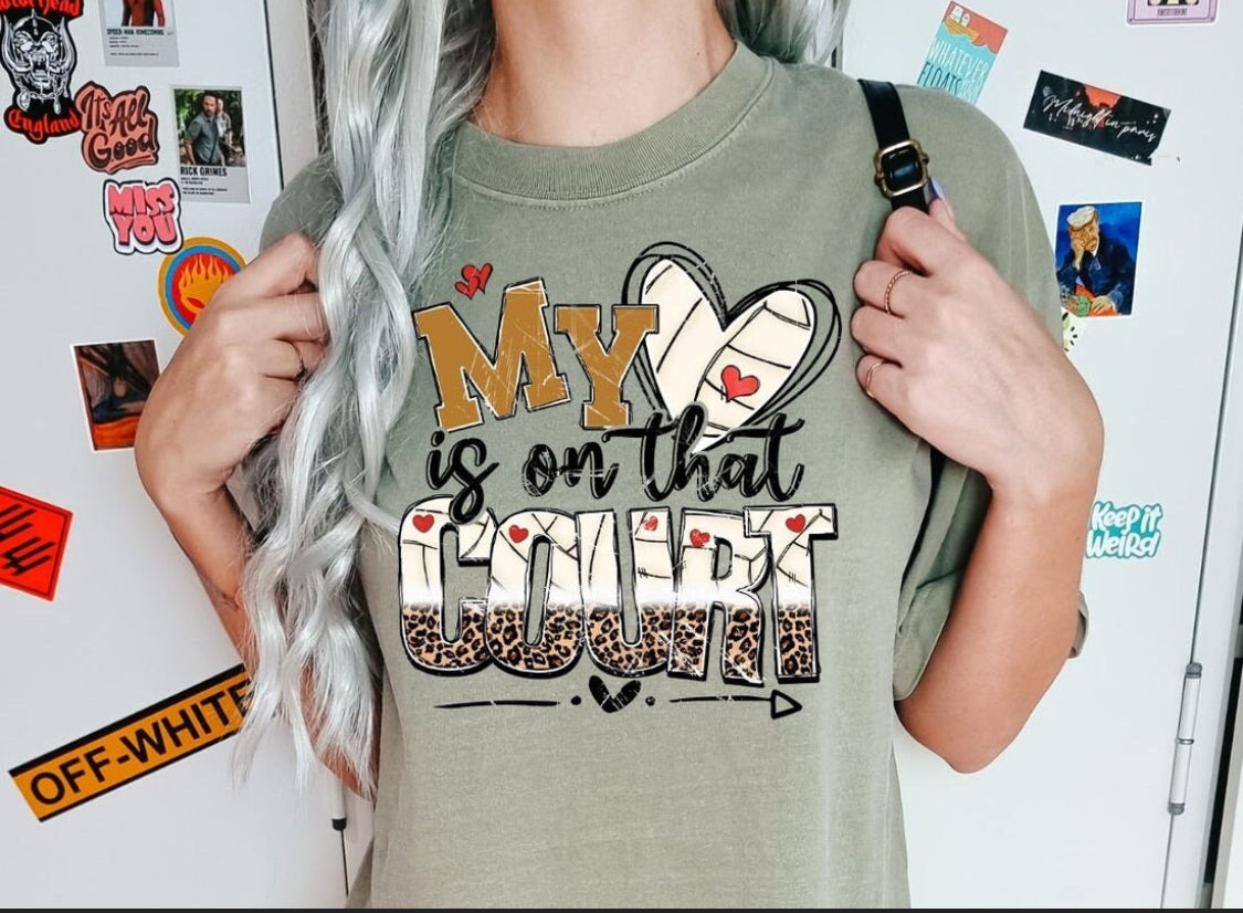 Crewneck Vollyball My Heart Is On That Court